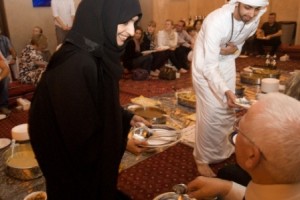 Dubai Kultur Dinner mit Emiratis